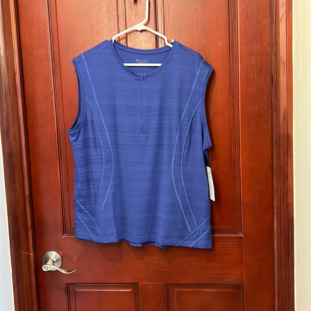 NWT Athleta Pacifica Illume fitted swim tank
